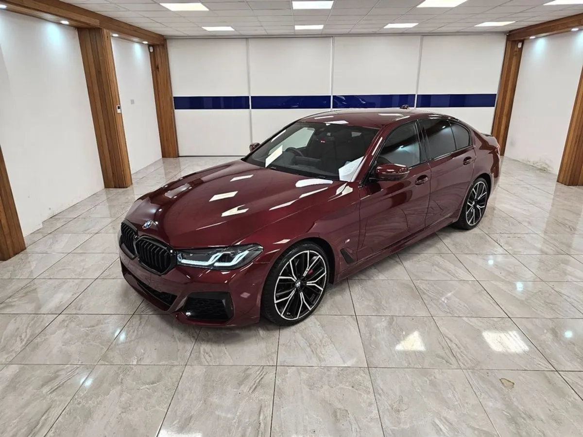 BMW 5 Series 4WD Tech  PRO Comfort - Image 2