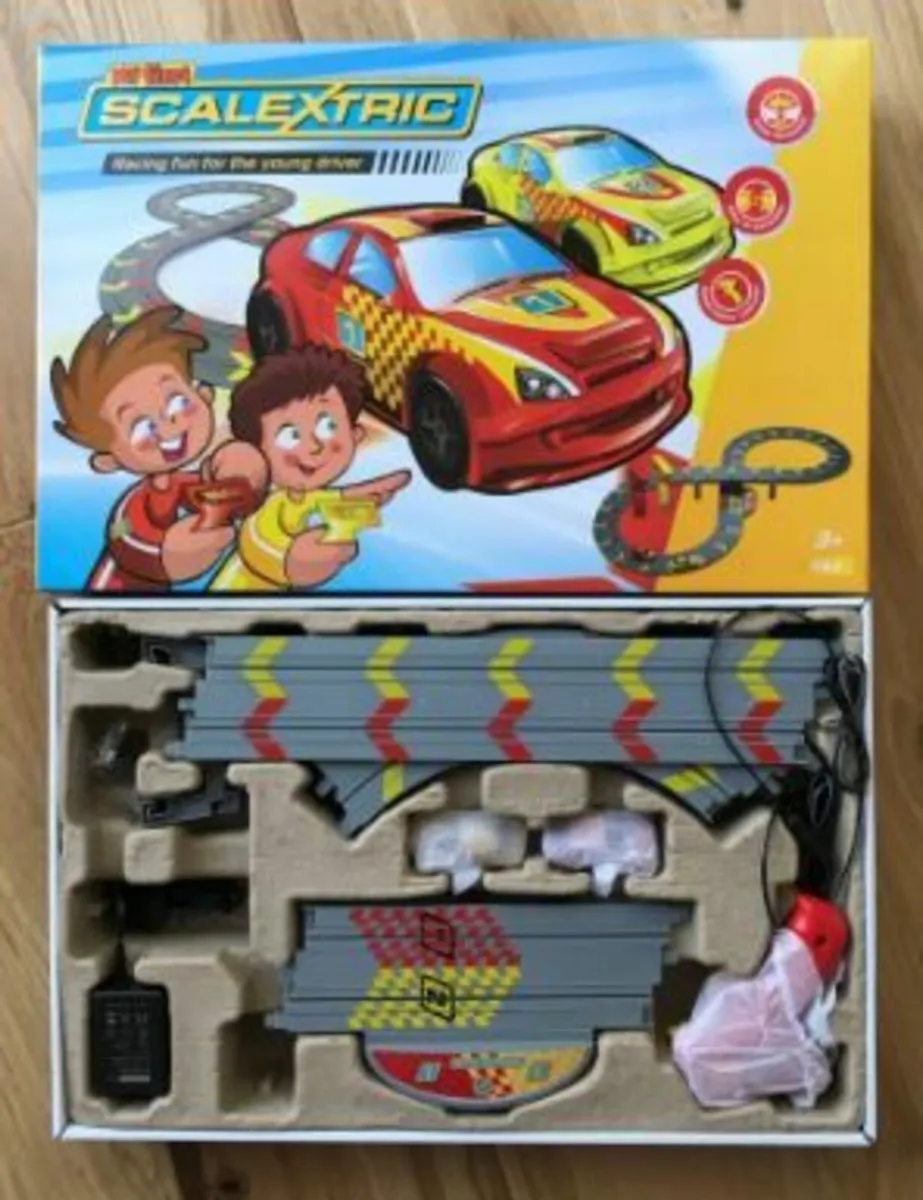 My First Scalextric set. - Image 4