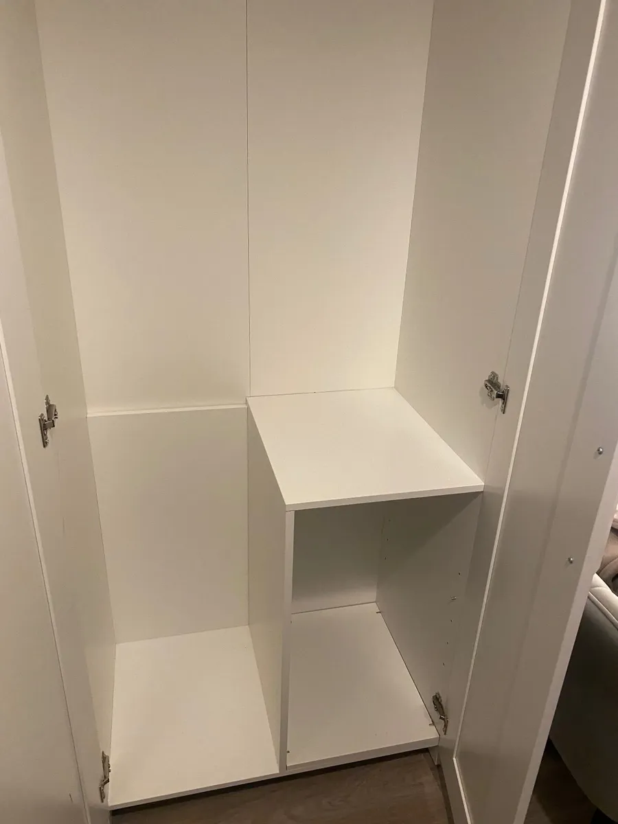 Wardrobe - Image 3