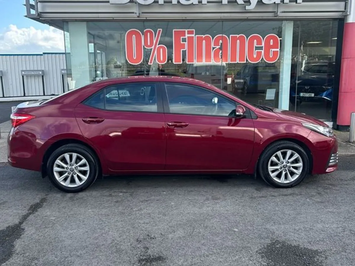 Toyota Corolla 1.4 D4D Terra 4DR - Image 1