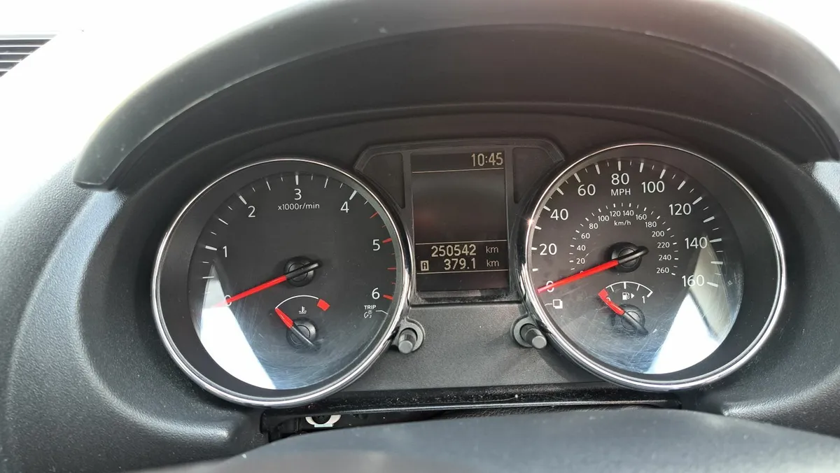 Nissan Qashqai 2012 - Image 3
