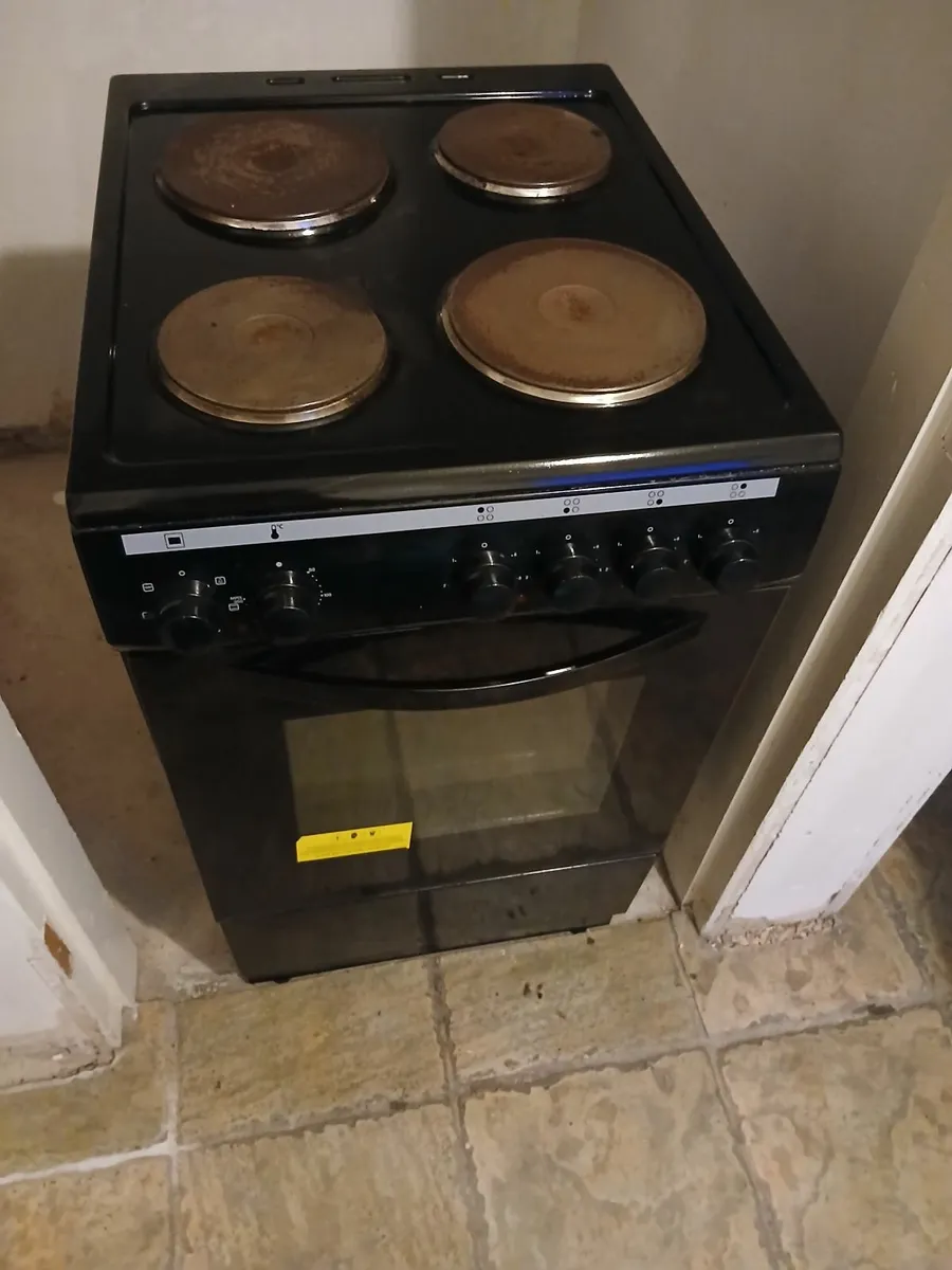 Cooker - Image 1