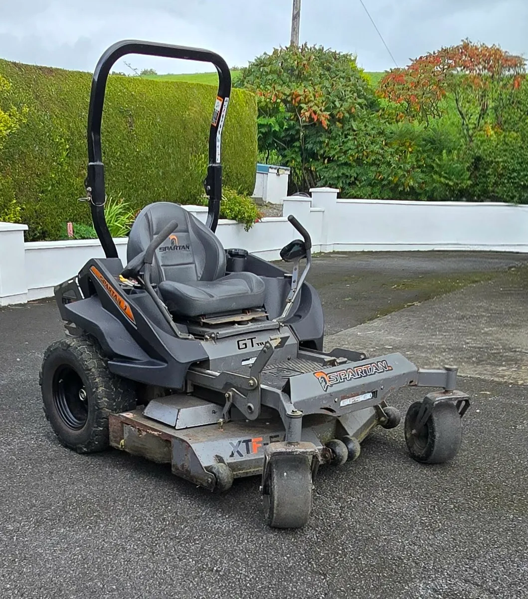 Spartan 27hp 54" zero turn - Image 3