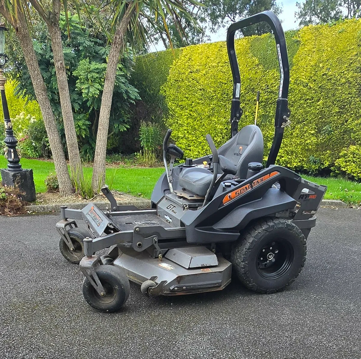 Spartan 27hp 54" zero turn - Image 4