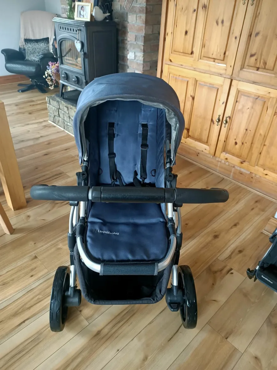 Stroller - Image 3
