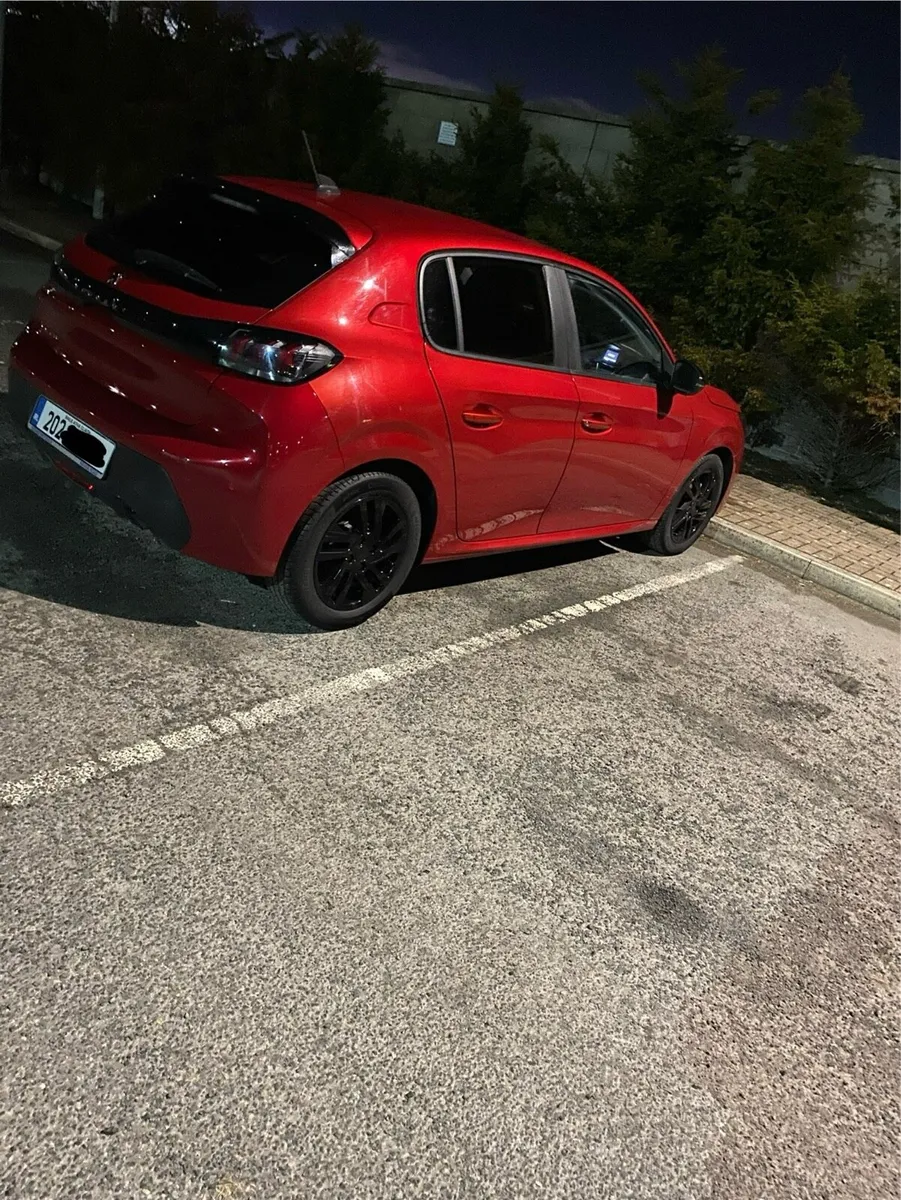 Peugeot 208 Active