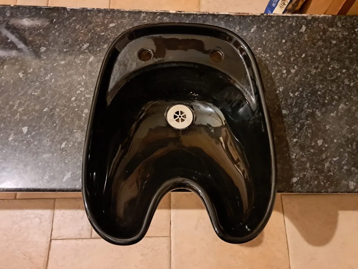 Ceramic Hairdressing sink - Image 2