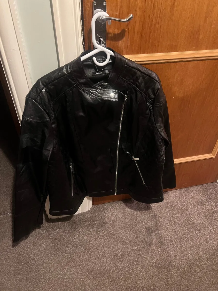 Clothes - Image 3