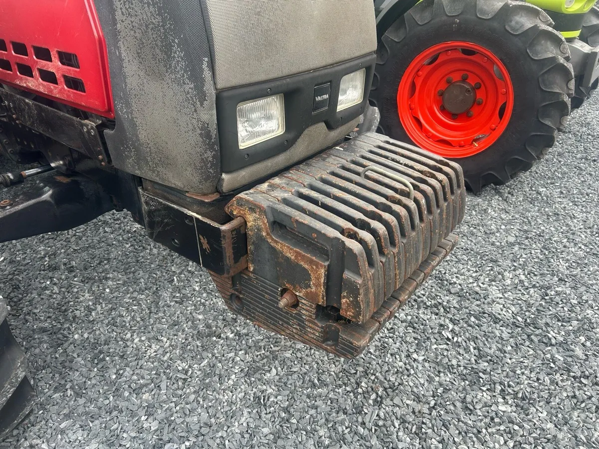 Valtra weight s