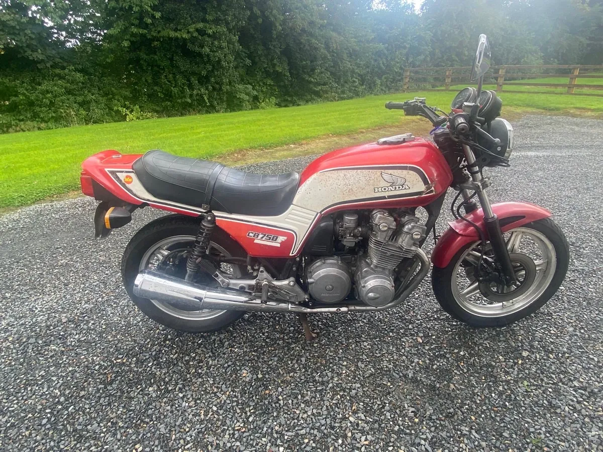 Honda CB 750 - Image 1