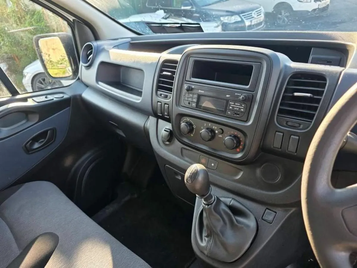 Vauxhall Vivaro 2018 - Image 4