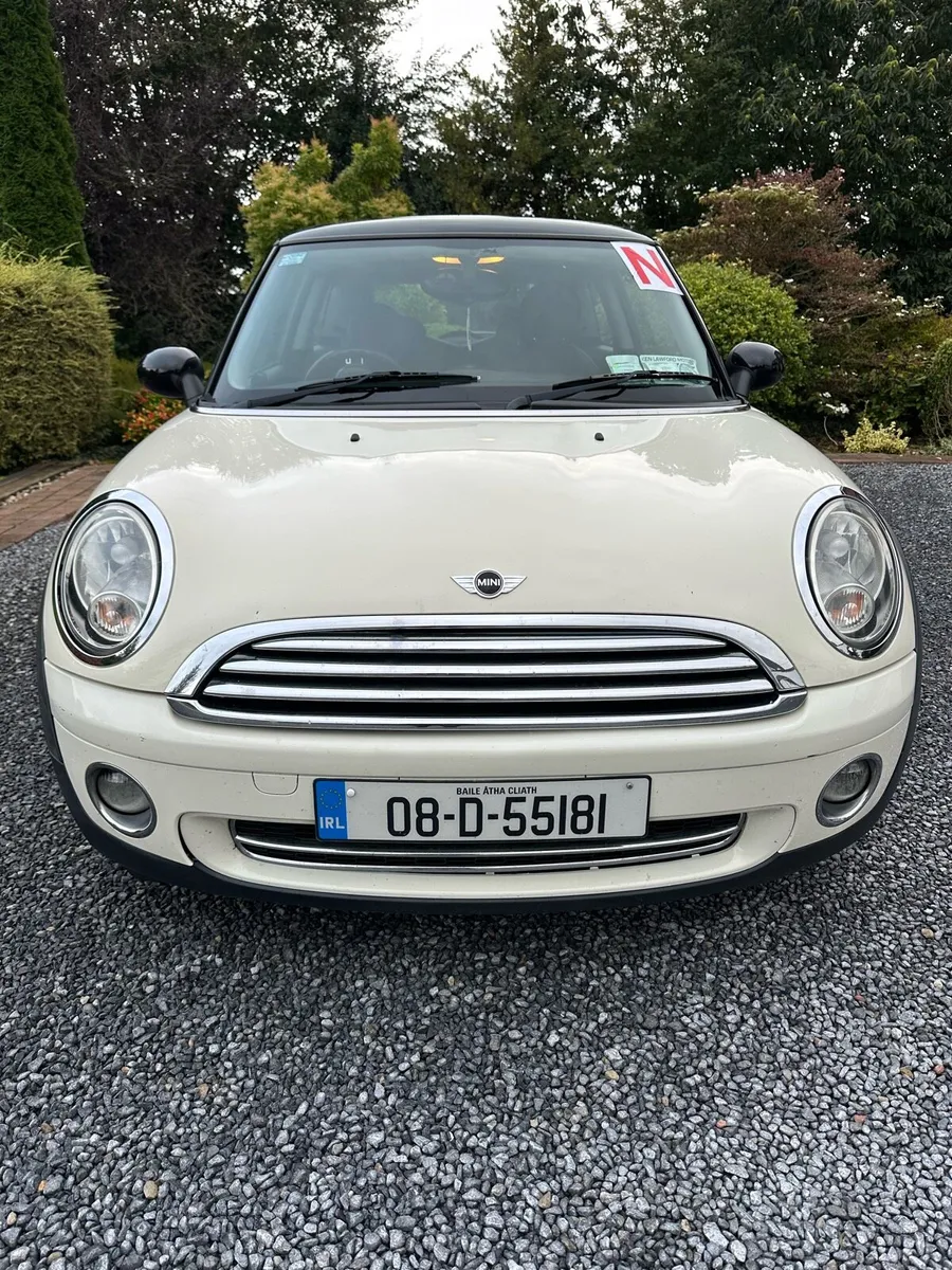 2008 Mini Cooper - Image 2