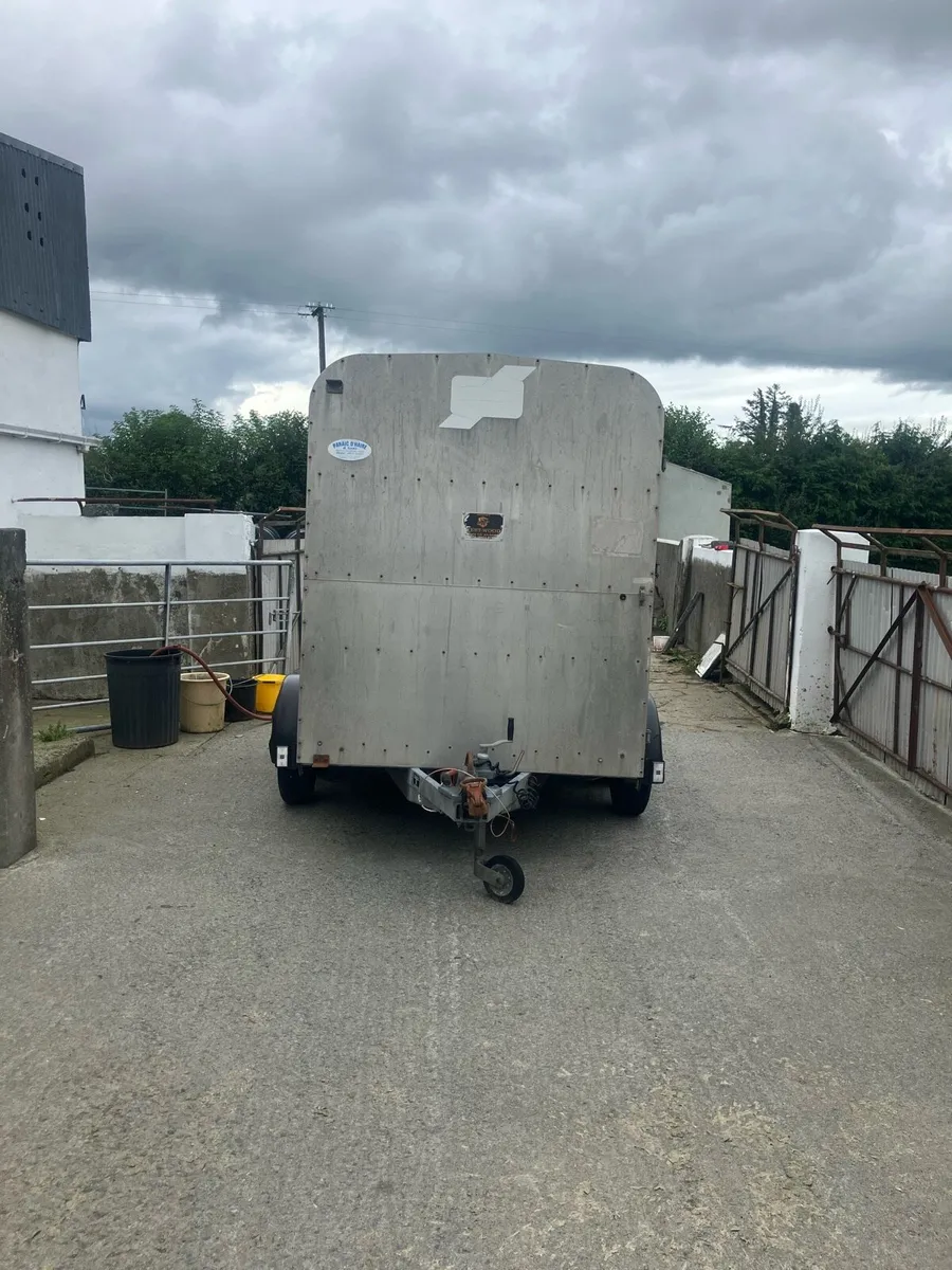 8x5 Ifor  Williams trailer - Image 1