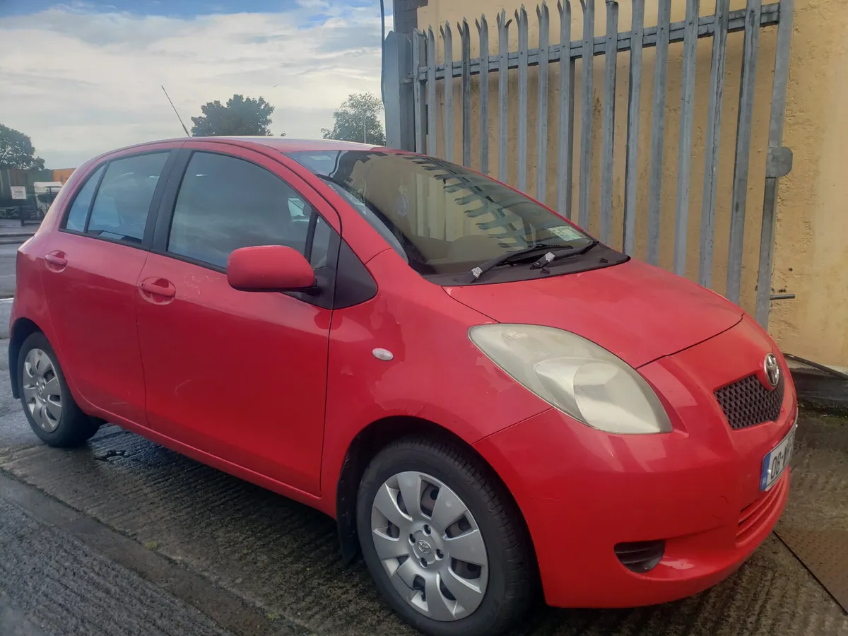 Toyota Yaris 2008 - Image 3