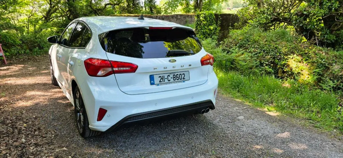 Ford Focus ST Line Van - Image 4