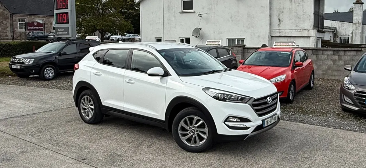 Hyundai Tucson 1.7 New Nct - Image 1