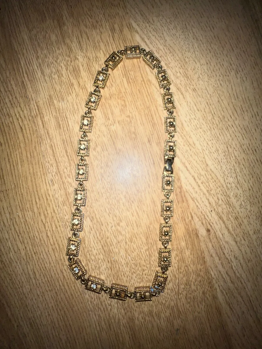 Jewellery Chains - Image 3