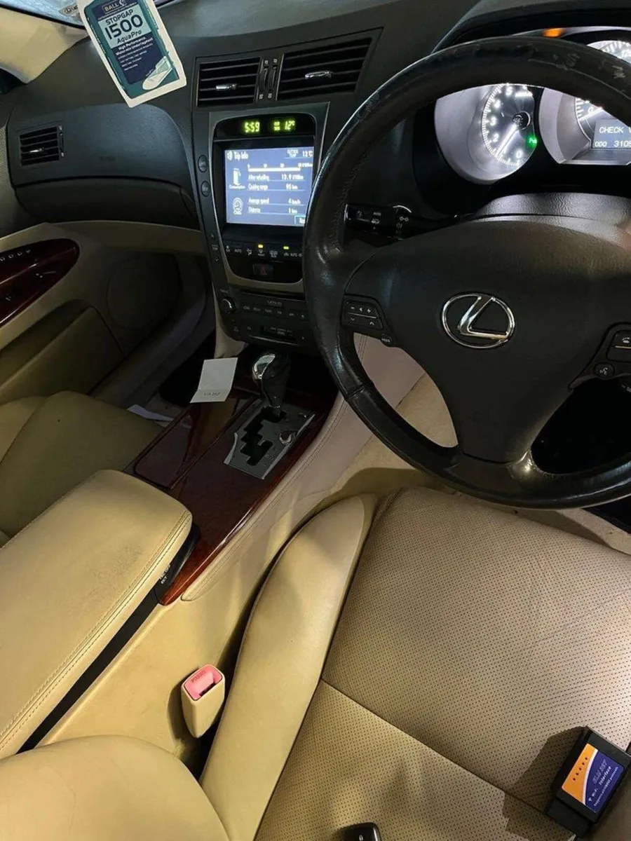 Lexus GS 2009 - Image 2