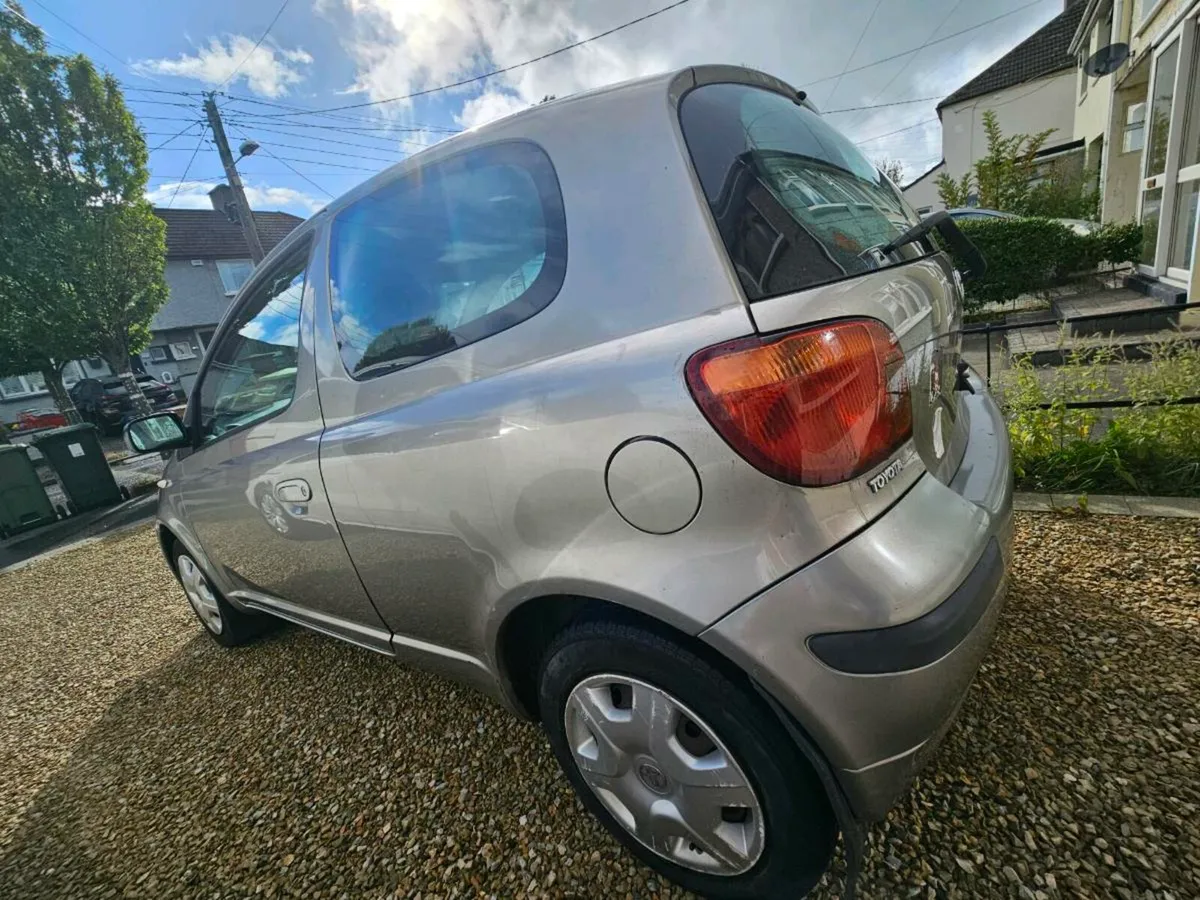 Yaris - Image 3
