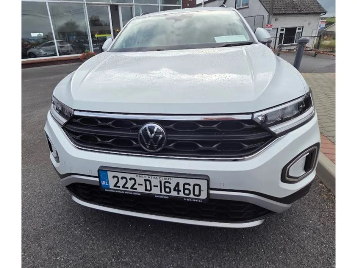Volkswagen T-Roc Life 1.0 TSI Manual 6speed FWD 1 - Image 2