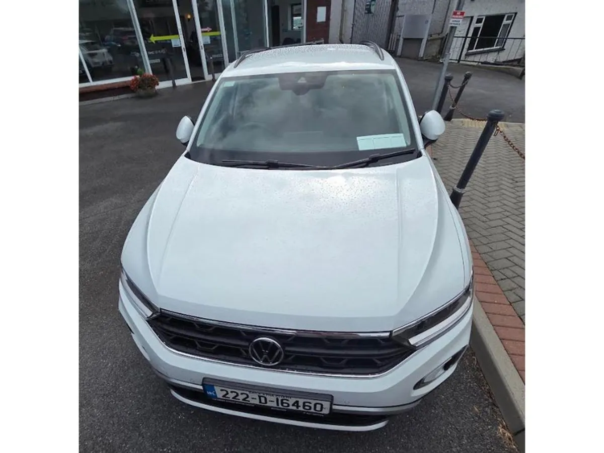 Volkswagen T-Roc Life 1.0 TSI Manual 6speed FWD 1 - Image 4