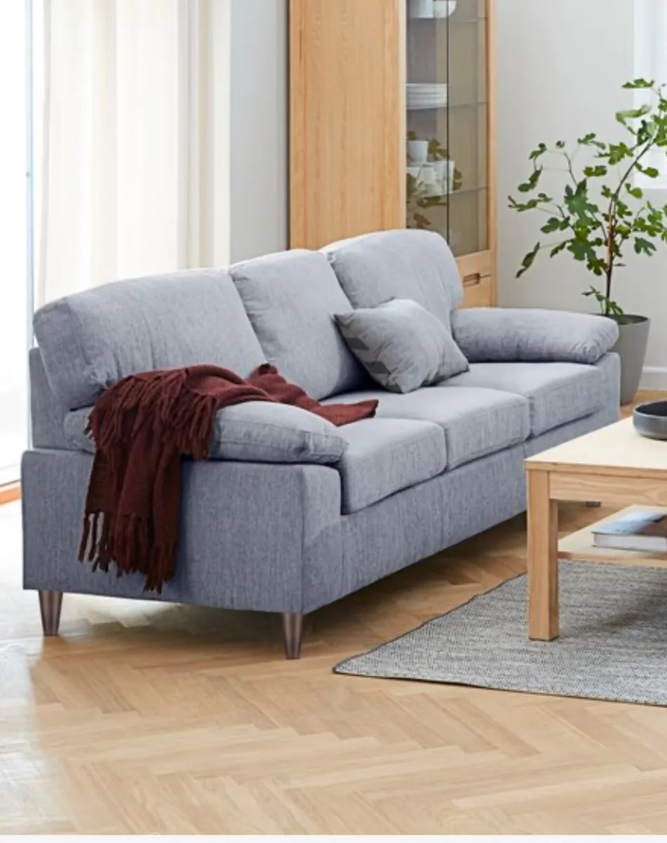 Sofa 3 seaters New, in the box - Image 1
