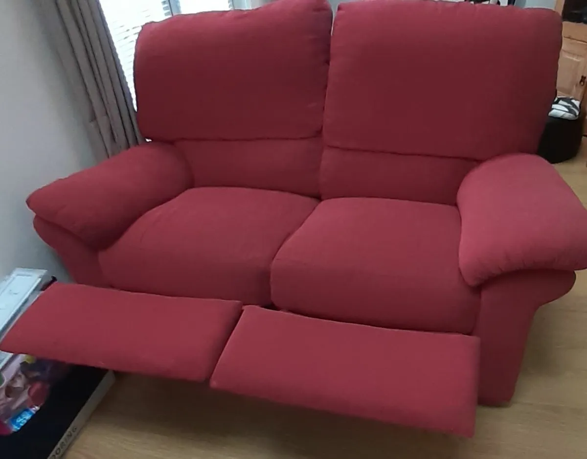 2 seater reclining sofa - Image 2