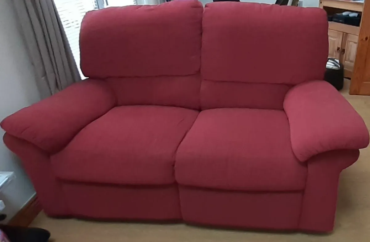 2 seater reclining sofa - Image 1