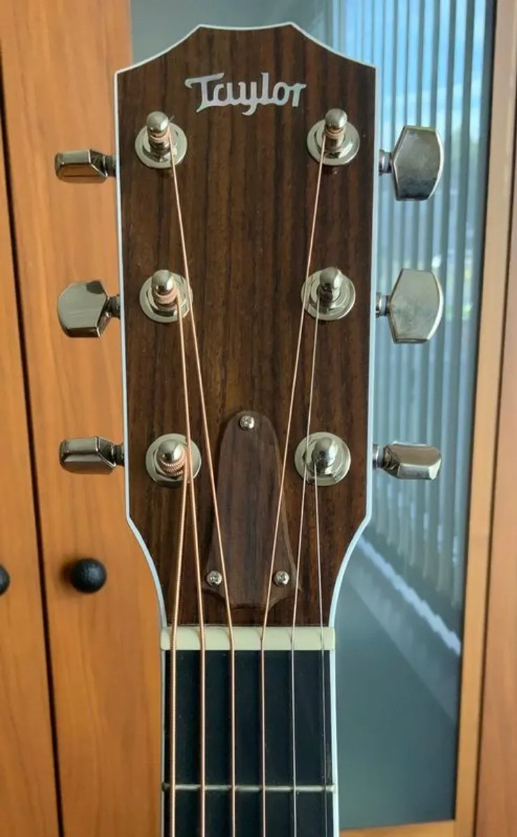 Taylor Legacy 810e - Image 4