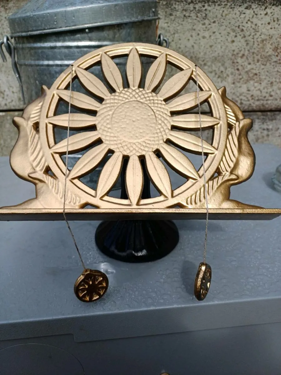 Vintage Cast-iron Book Holder - Image 1