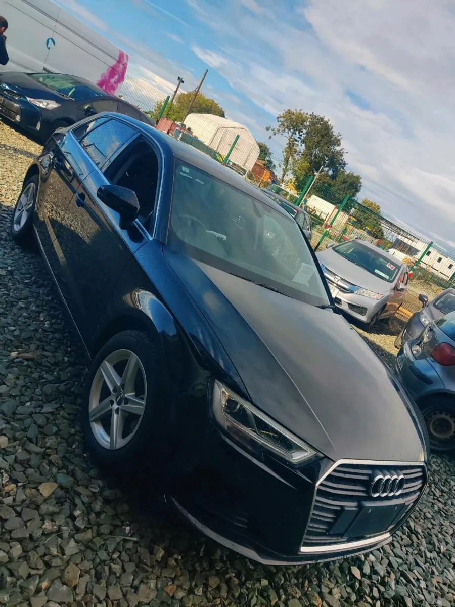 Audi A3 2017 - Image 2