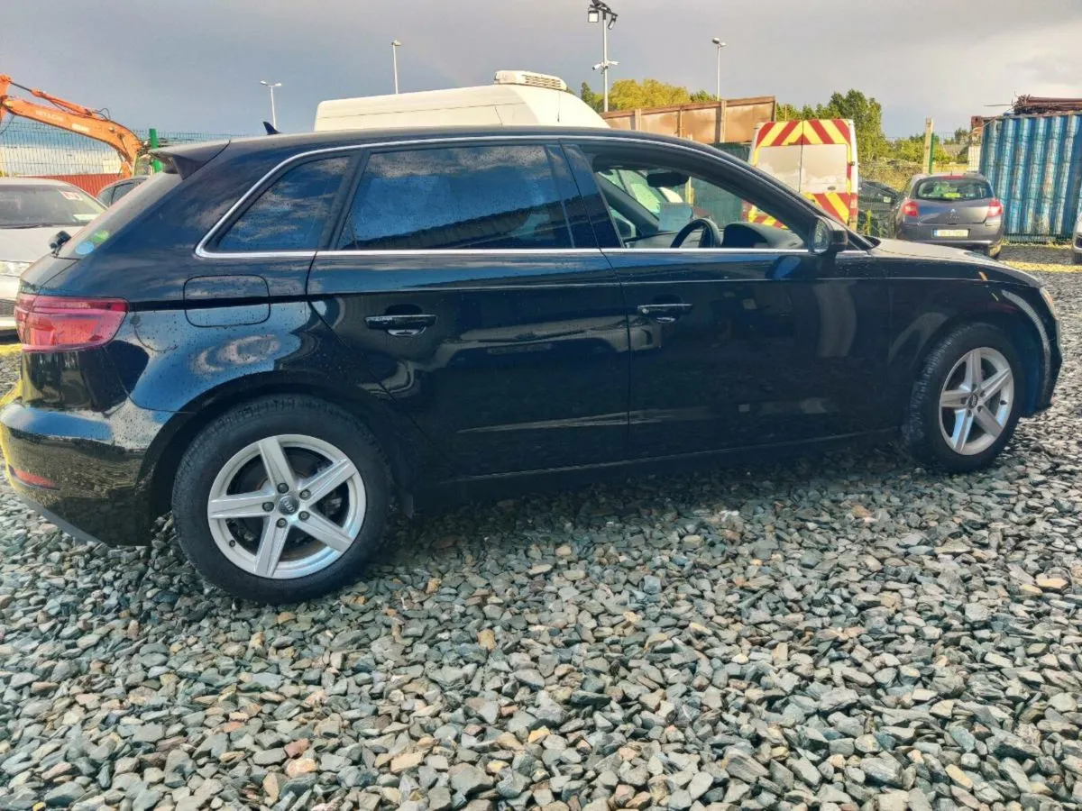 Audi A3 2017 - Image 3