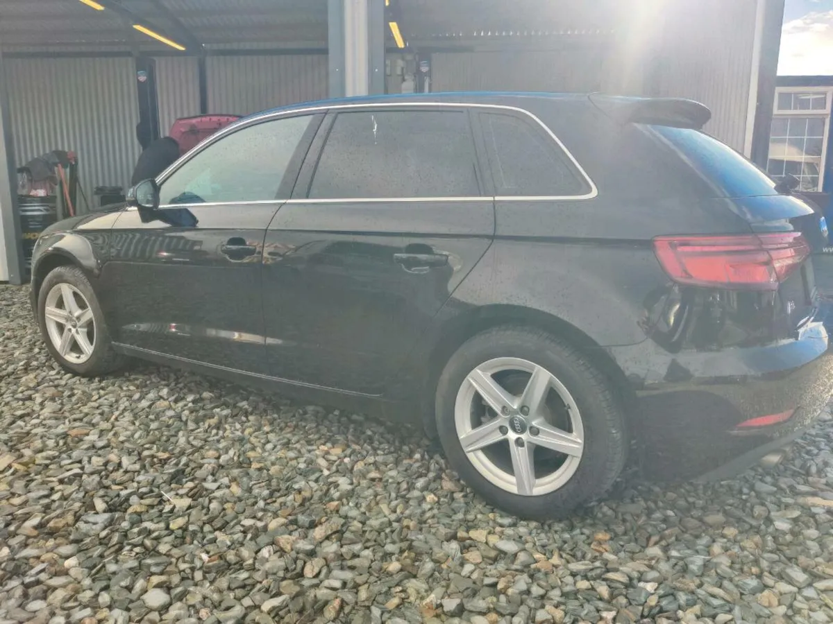 Audi A3 2017 - Image 4