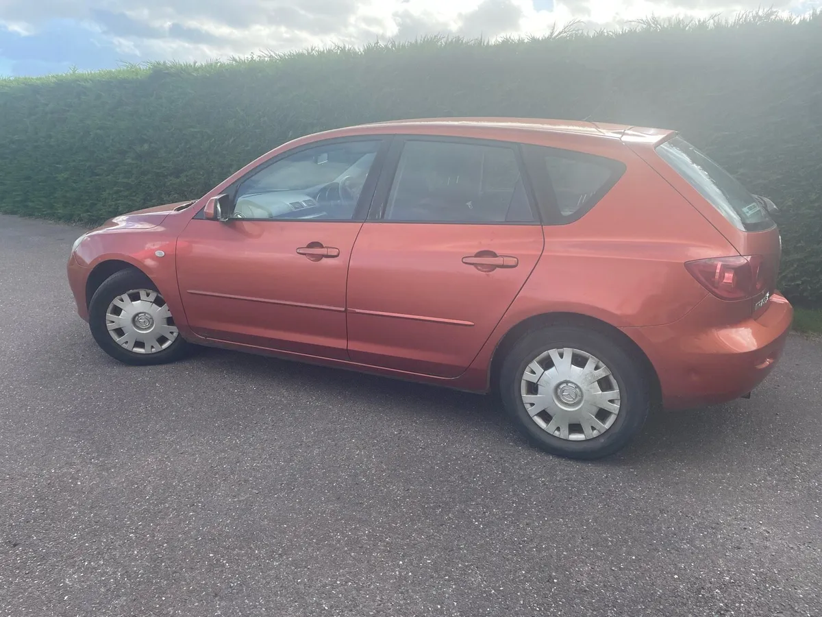 Mazda 3 - Image 2