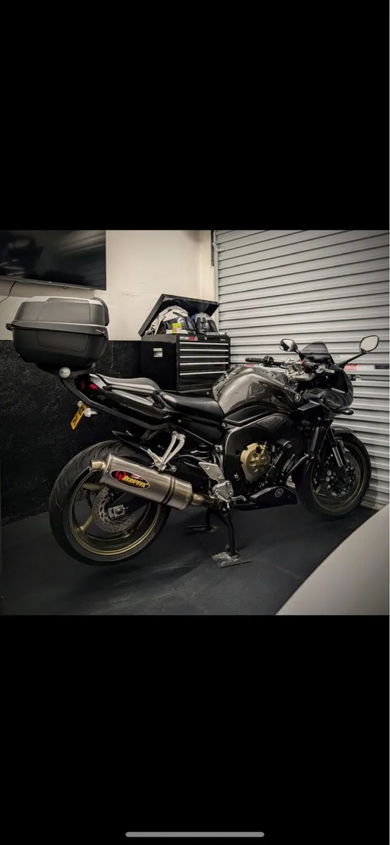 Yamaha Fazer 1000 - Image 1