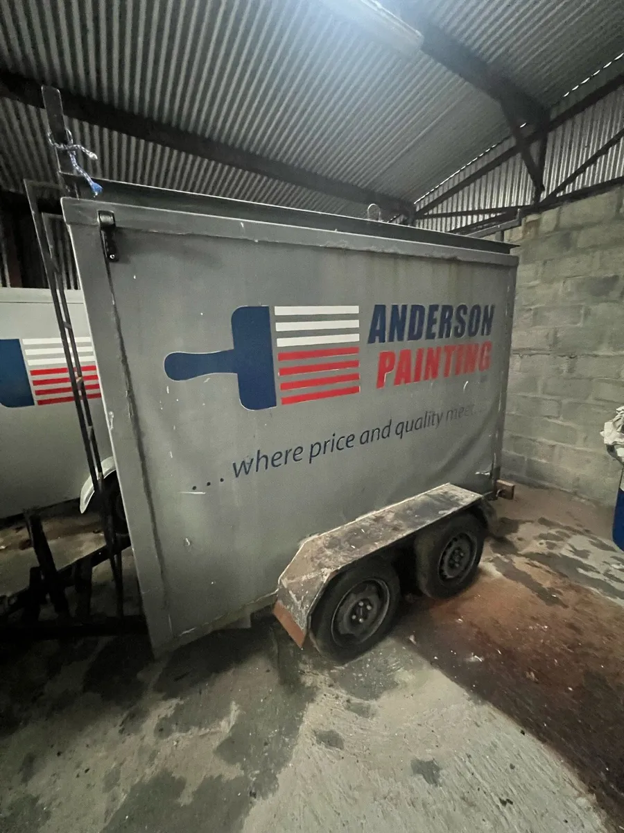 Trailer - Image 1