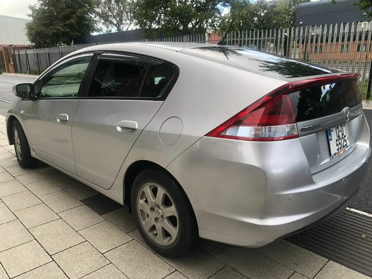 Honda Insight 2012 - Image 2
