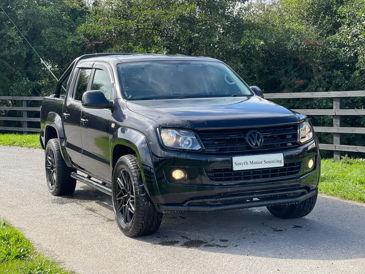 171 Volkswagen Amarok Highline 180bhp black Ed - Image 2