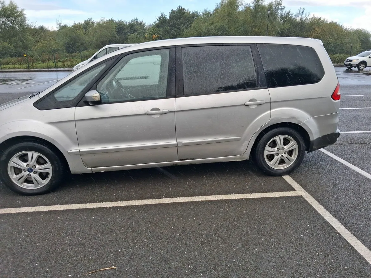 2010 Ford Galaxy 7 seater 2.0 dsl, nct 7/26, taxed - Image 4