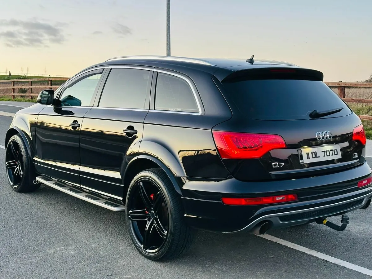 Audi Q7 2011 3.0 TDI Black Edition - Image 2