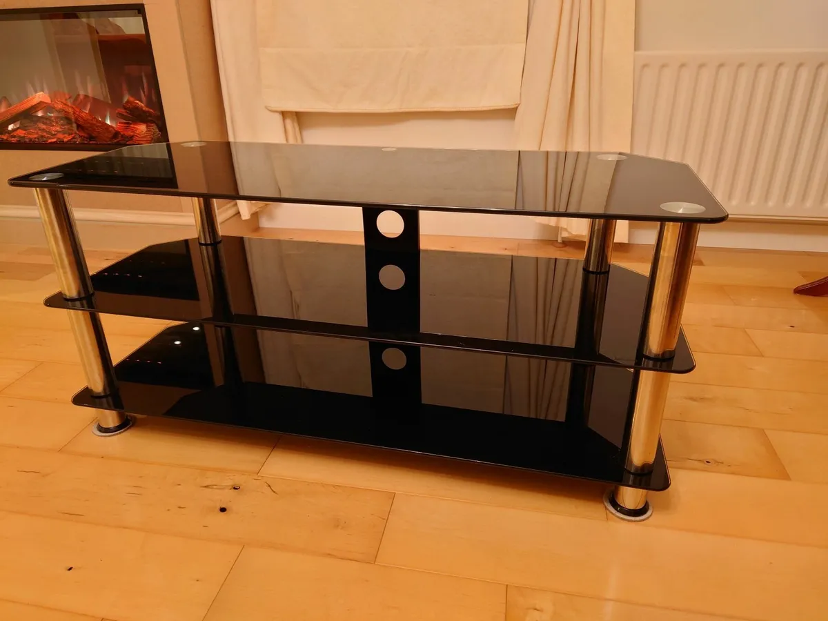 Tv stand - Image 1