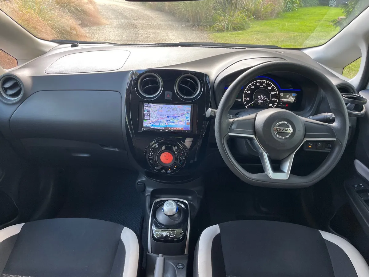 Nissan Note e-Power B 2020 - Image 2