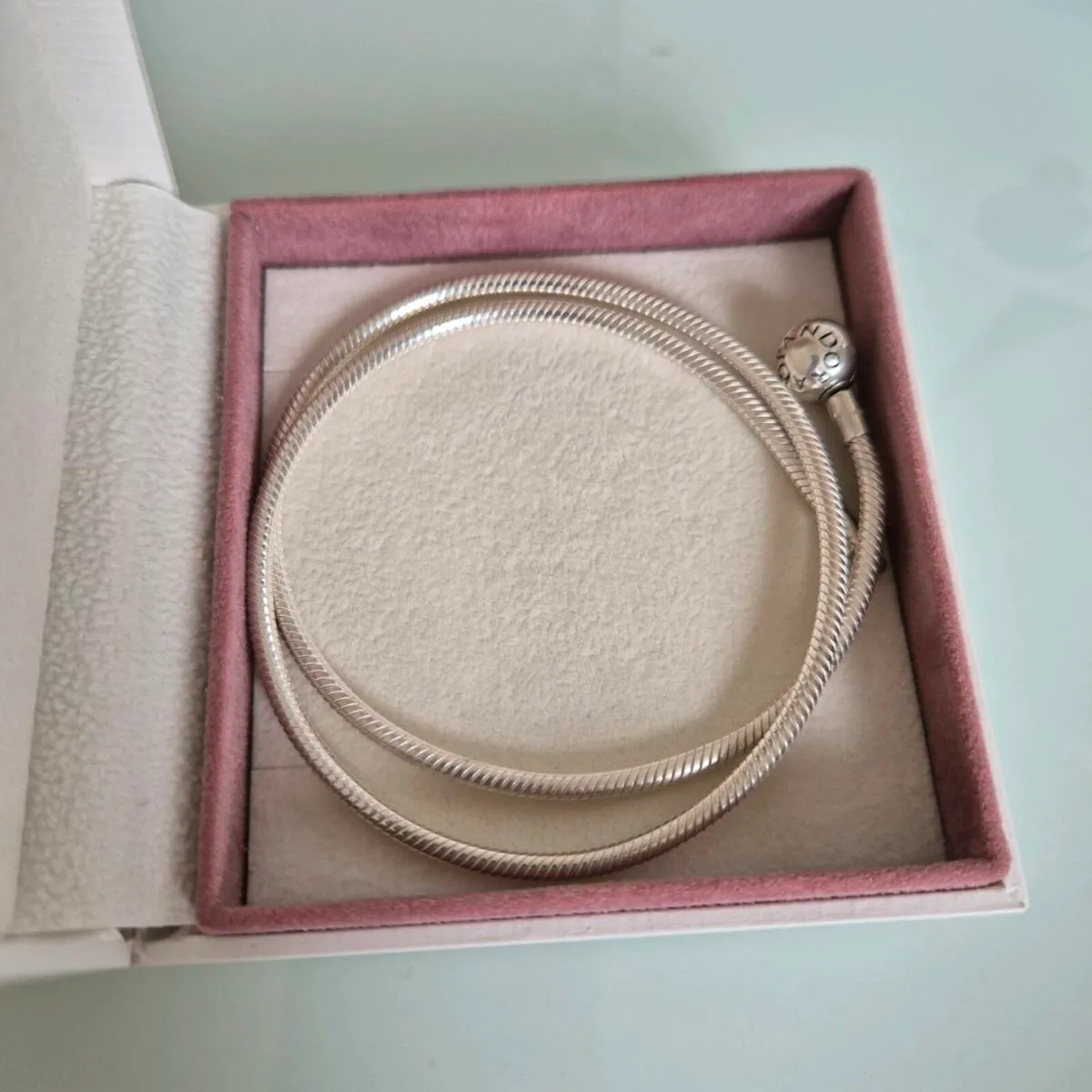 Pandora necklace moment claps perfect condition - Image 2