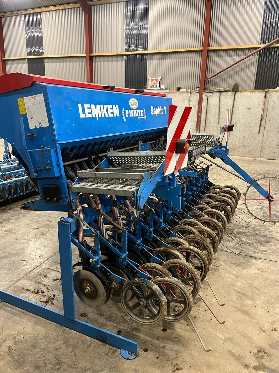 Lemken saphir 7/300 box drill - Image 2
