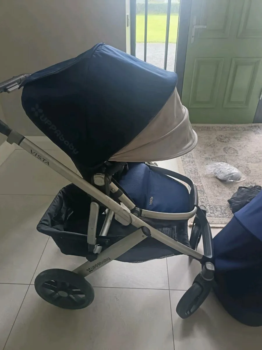 Uppababy vista travel system - Image 1