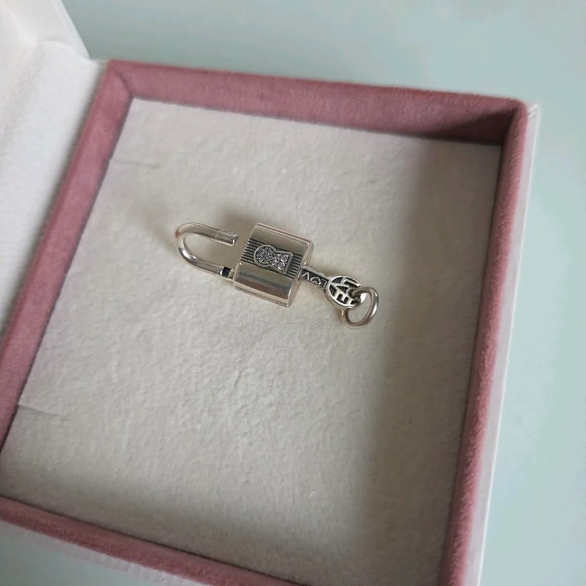 Pandora padlock and key dangle charm excellent - Image 2