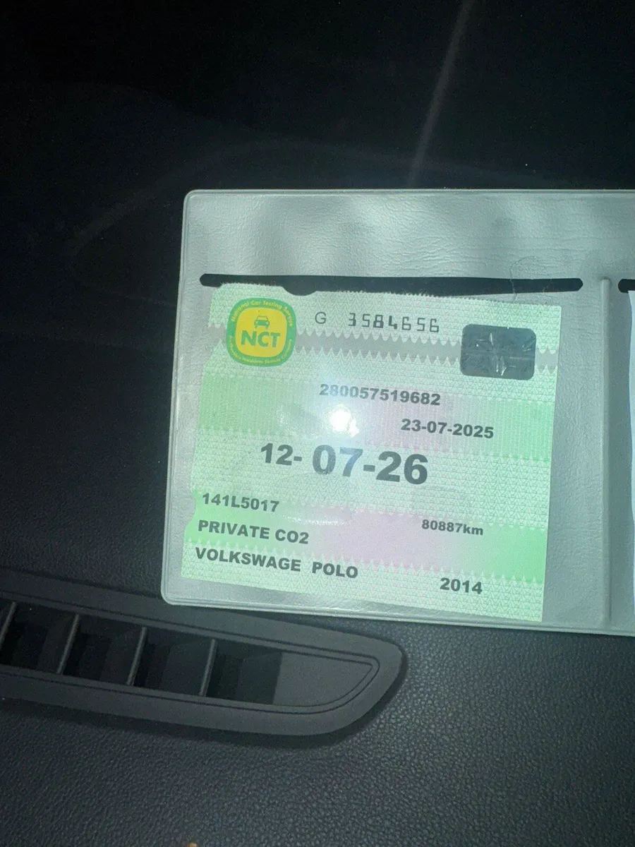 Volkswagen POLO 2014 Automatic TSI - Image 3