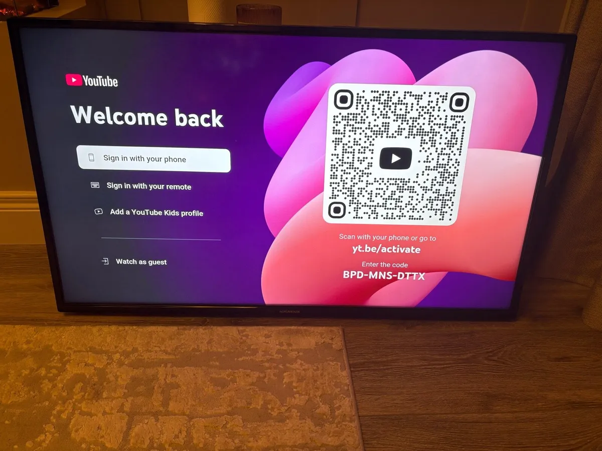 43 Inch Smart Tv - Image 3