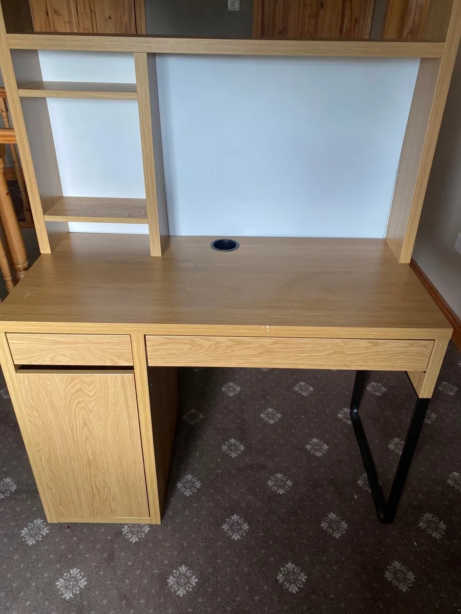 Desk - Image 1