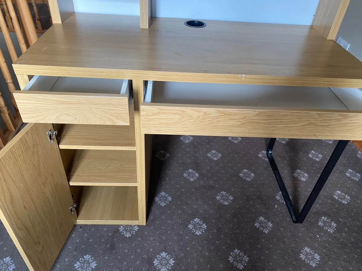 Desk - Image 2